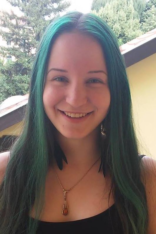 Olajos Viola